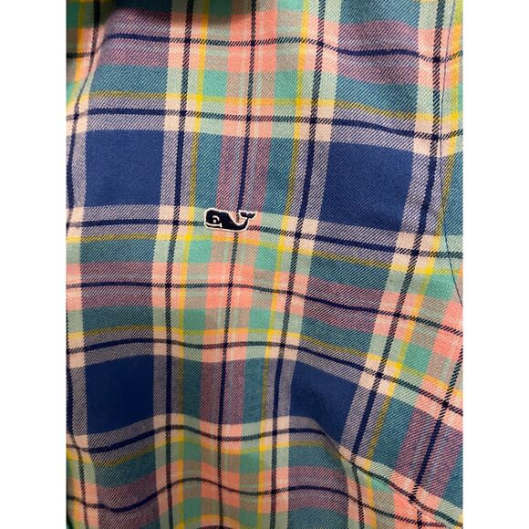 Women's Vineyard Vines 3/4 Button Down Plaid Shirt - Picture 3 of 5